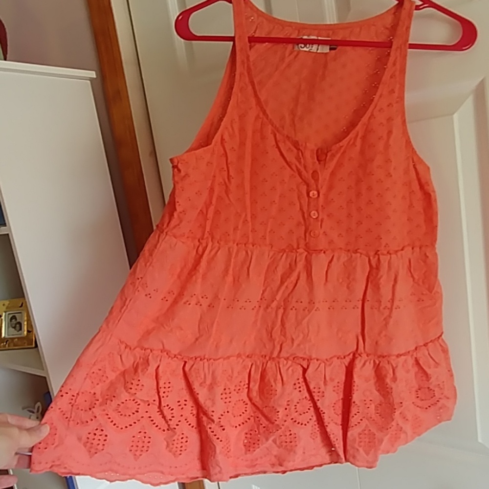 Coral eyelet tank by SO, size L